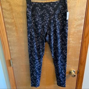 NWT Maurices Floral Legging